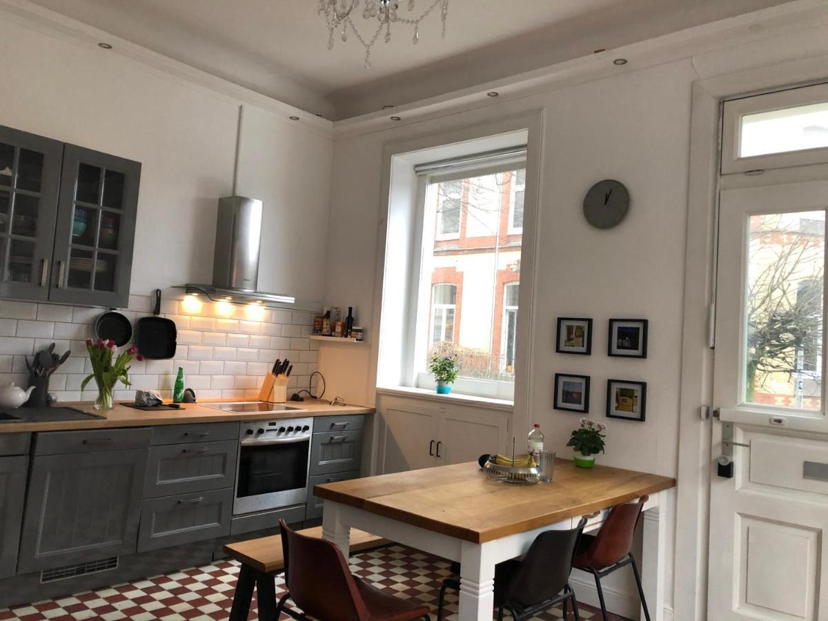 Grosszuegige Altbauwohnung In Bestlage Amburgo Esterno foto
