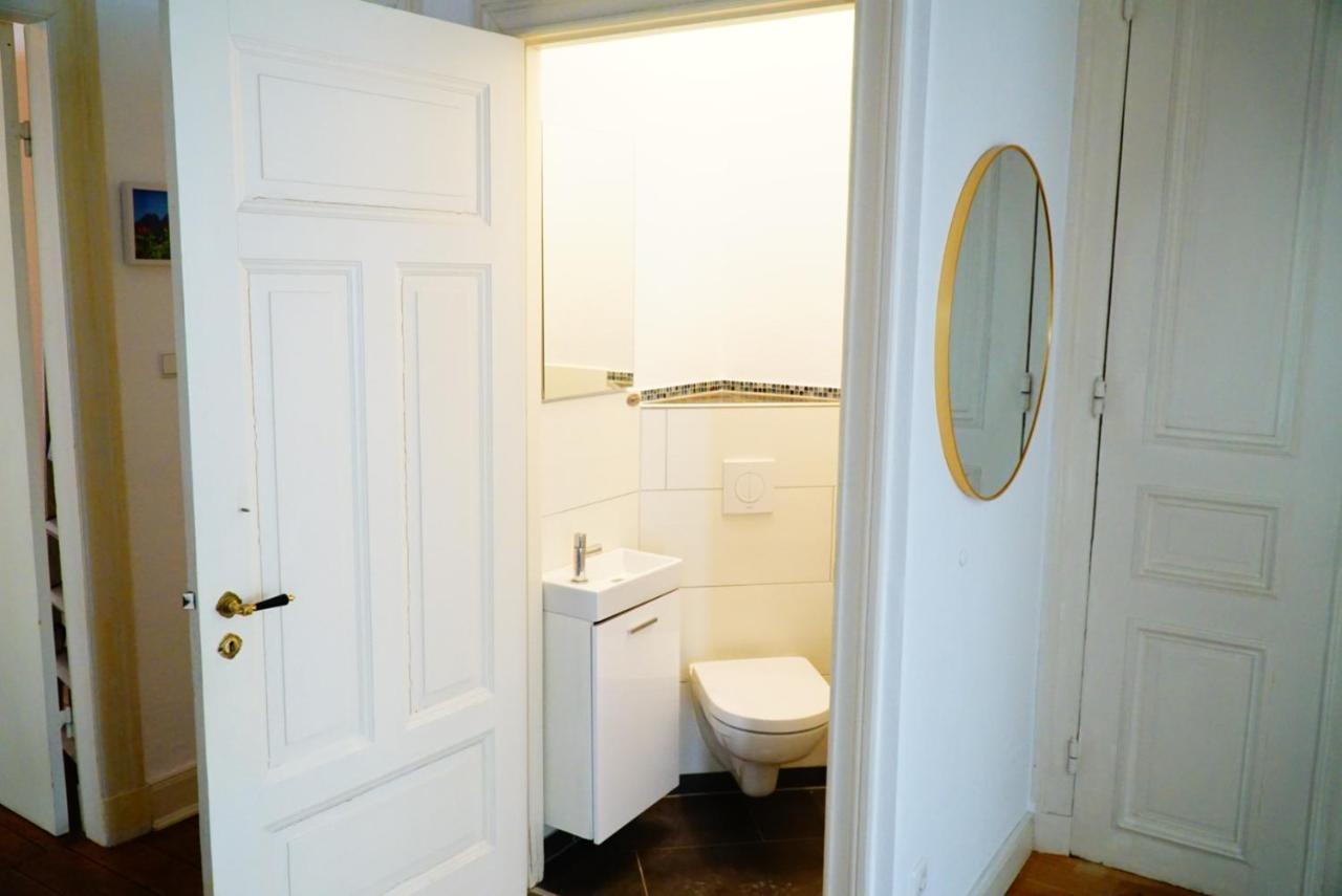 Grosszuegige Altbauwohnung In Bestlage Amburgo Esterno foto