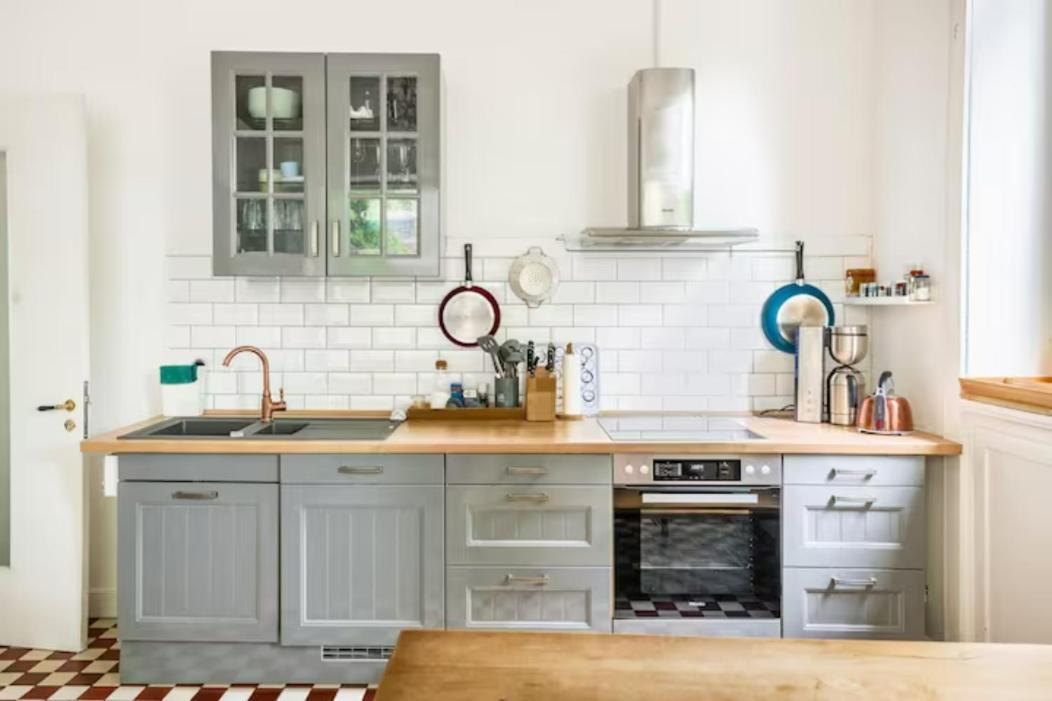Grosszuegige Altbauwohnung In Bestlage Amburgo Esterno foto